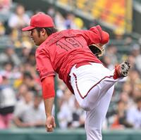 　力投する先発の床田（撮影・西田忠信）