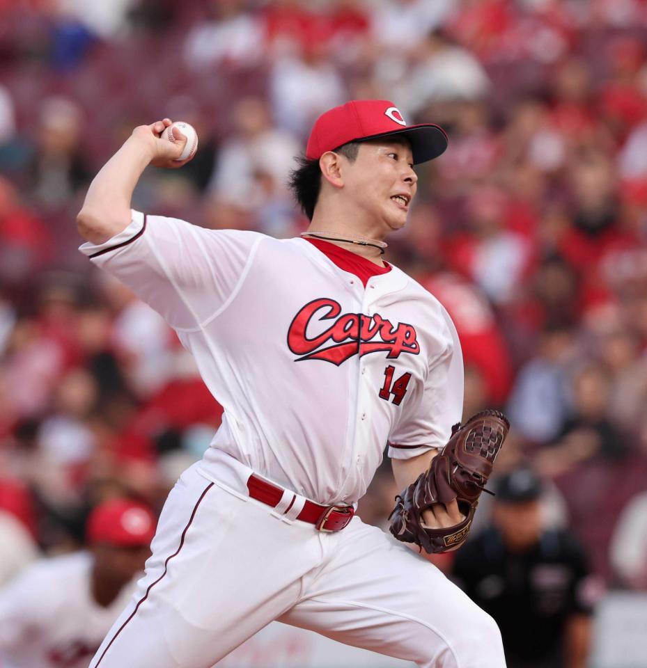 　先発し、力投する大瀬良（撮影・市尻達拡）