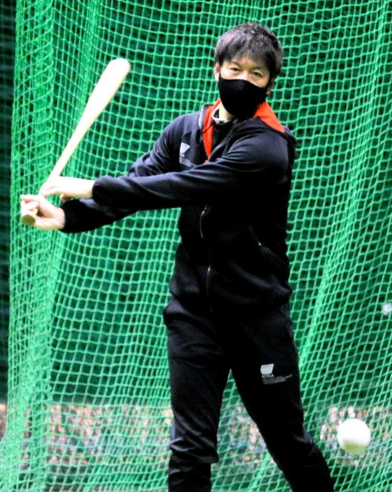 　広島・久本祐一打撃投手