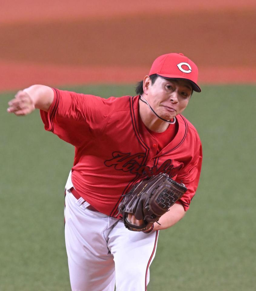 　力投する大瀬良（撮影・飯室逸平）