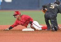 　３回、二盗を決める羽月（撮影・飯室逸平）