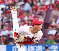 　先発し、力投する玉村（撮影・市尻達拡）