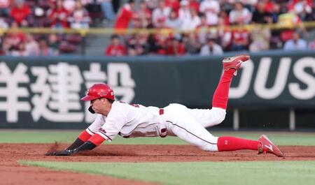 　３回、二盗を決める大盛（撮影・市尻達拡）