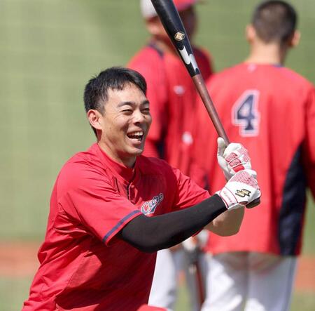 　百戦錬磨の経験を持つ秋山。ベテランのバットにさらなる期待がかかる