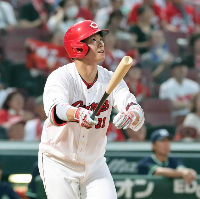 最終値下げ坂倉選手レアサインバット