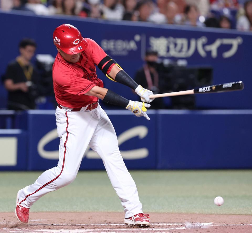 　９回で、三ゴロに倒れる末包（撮影・市尻達拡）