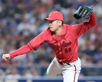 　１回を無失点に抑えた遠藤（撮影・市尻達拡）