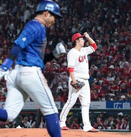 　８回、桑原に決勝ソロを許す床田