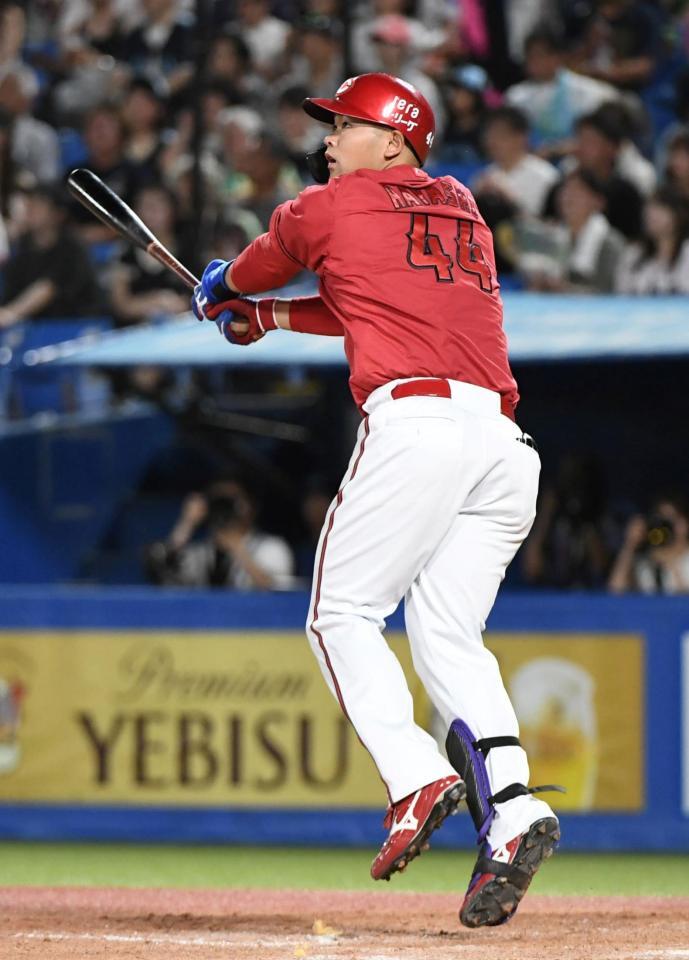 　５回、林は左越えに２試合連続の２号３ランを放つ