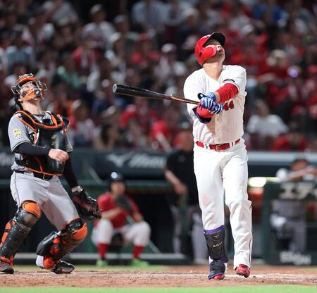 　５回、一邪飛に倒れる林（撮影・市尻達拡）