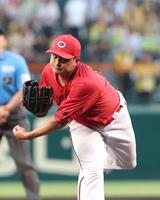 　先発し粘投する森（撮影・北村雅宏）