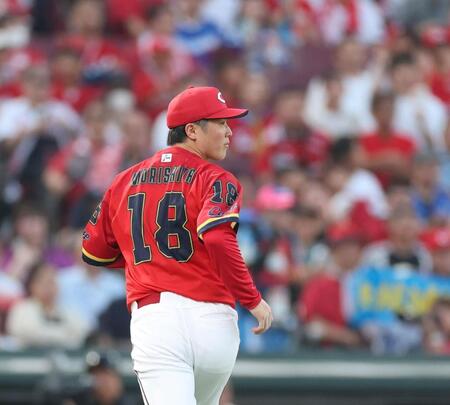 　３回、上林に右前タイムリーを許し、三塁へのベースカバーに走る森下（撮影・市尻達拡）