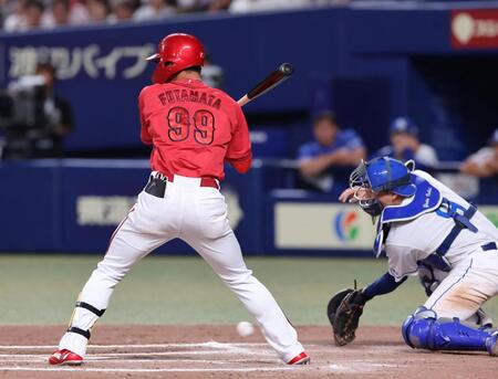 広島が延長死闘制し４位再浮上　九回に追いつかれるも延長十一回相手の暴投で勝ち越し　若鯉も躍動　２２歳の前川が先制２点適時二塁打、２年目の高が７回無失点