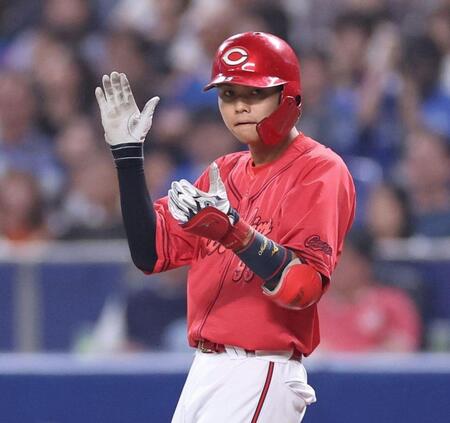 広島の椅子取りゲーム 名手菊池の後ガマに急浮上した育成出身選手 「肝がすわった選手」と安仁屋氏