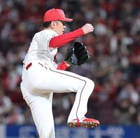 　先発し力投する遠藤（撮影・市尻達拡）