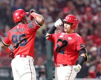 広島・末包 特大アーチで自己最多タイ11号2ラン 打撃修正が