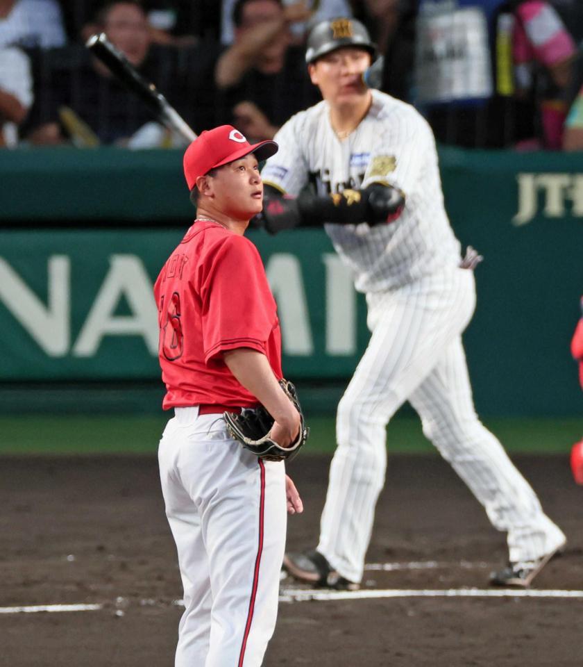 　１回、大山に満塁本塁打を浴びる森（撮影・立川洋一郎）