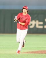 　２回、２ランを放った床田（撮影・石井剣太郎）