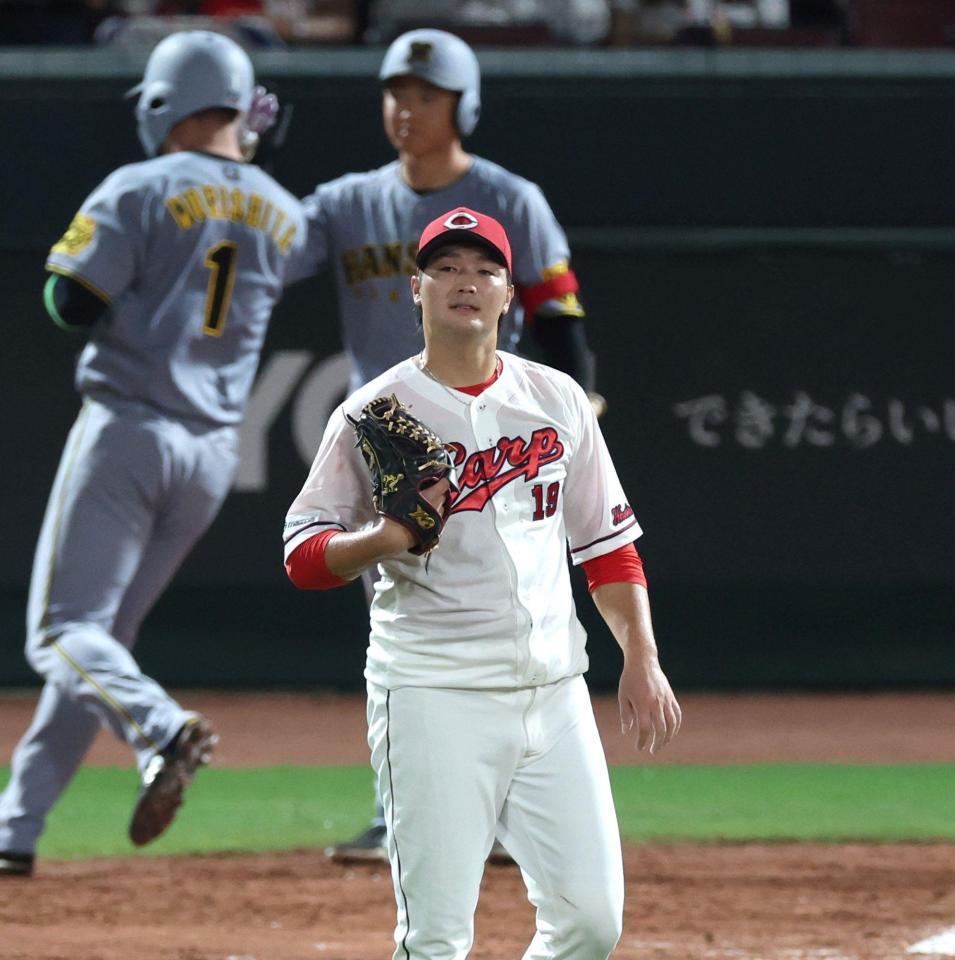 　６回、木浪に勝ち越しとなる適時打を浴びた床田（撮影・北村雅宏）