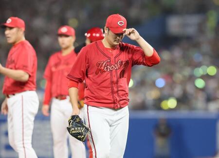 　３回途中で降板する床田（撮影・石井剣太郎）