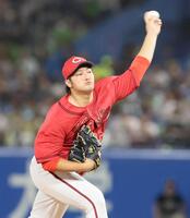 　先発し力投する床田（撮影・石井剣太郎）