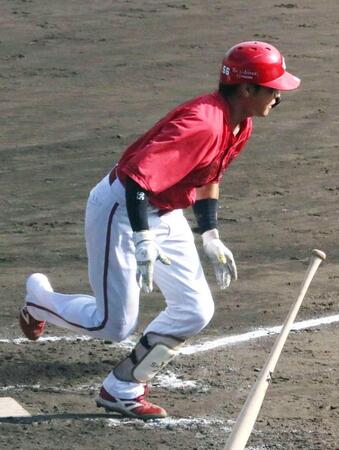 　２安打３打点と躍動した久保