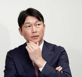 オーナー報告の広島・新井監督　最終戦のスピーチを説明「言葉足らず。心配かけた」　エースと和製４番育成「優勝目標は当然」