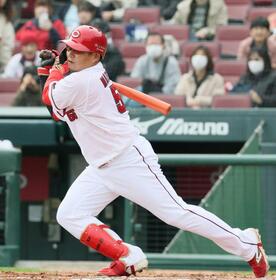 前広島・松山　トライアウトで３安打アピール成功　参加者最年長４０歳、現役続行目指す「どこに行っても僕はやるだけ」