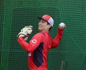 広島・栗林　先発挑戦へ新トレーニング法導入　「８、９割の力で投げた時に１０割の球の速さが出れば」