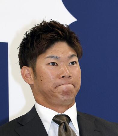 広島・坂倉がプロ９年目で初のダウン査定　１０００万減の１億４０００万円でサイン「実力のなさを痛感した」