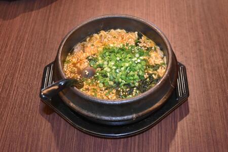 　島内おすすめの「チゲラーメン」