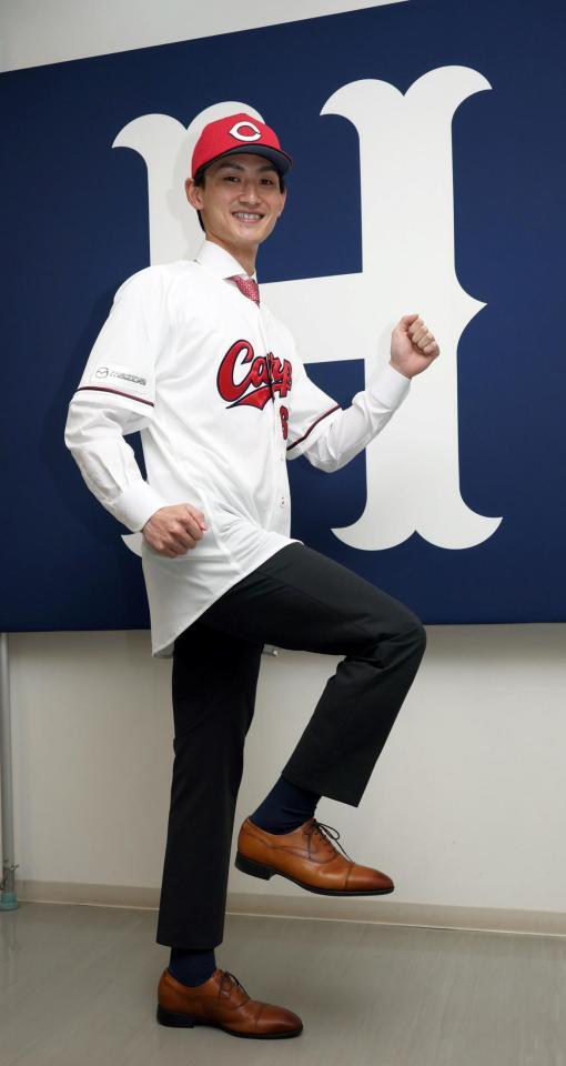 　現役ドラフトで加入し、自慢の走力で活躍を誓う辰見（撮影・市尻達拡）