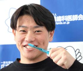 広島・ドラ３勝田　堅守つながる「かむ力」咬合力は“オオカミ級”！なんと成人男性の２倍　「歯を食いしばって投げられる」