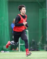 シャトルランに励む平川（撮影・北村雅宏）