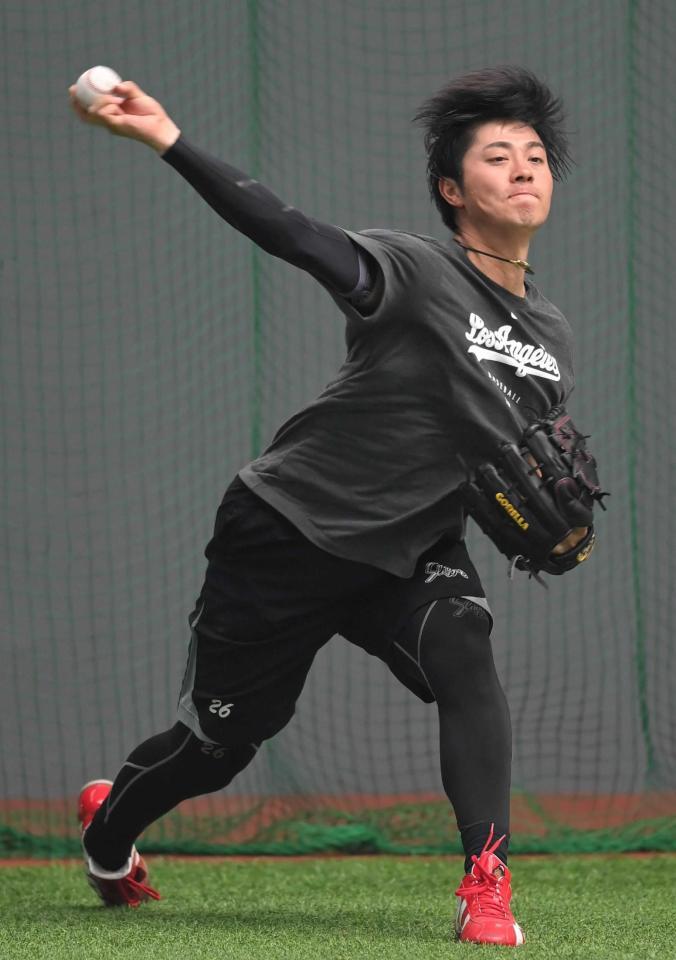 競争を勝ち抜いていく決意を示した益田