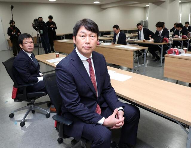 広島・新井監督「みんなで競争」春季C