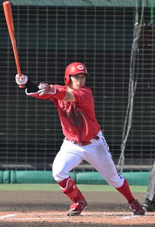 ７回左前打を放つ勝田（撮影・飯室逸平）