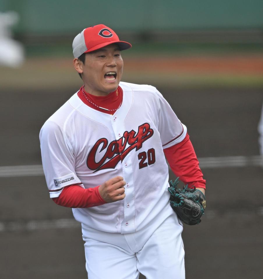 シート打撃に登板し、声を張り上げる栗林（撮影・飯室逸平）