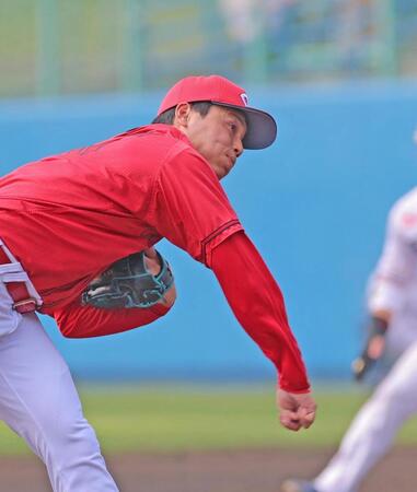 先発し力投する栗林（撮影・北村雅宏）