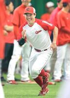 明るい表情で練習に励む勝田