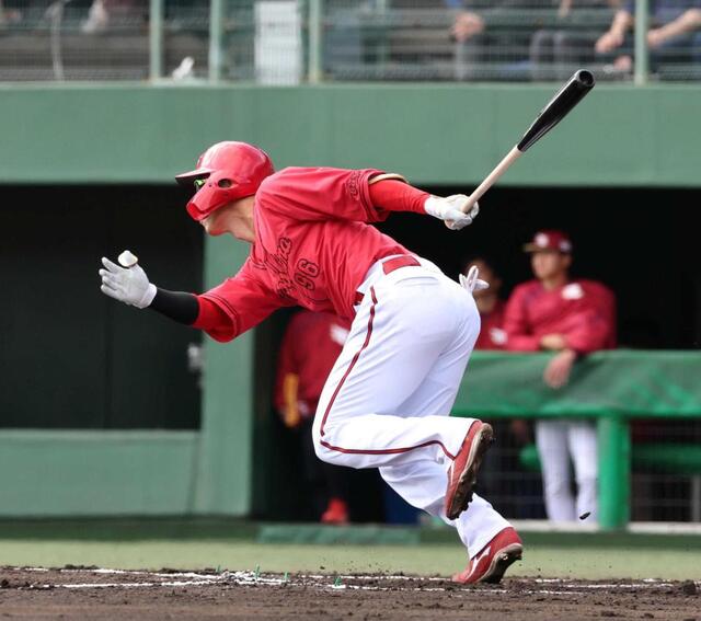 広島・中村奨 「大人の打撃」コーチも評価