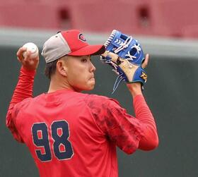広島・辻　「ちび」と一緒に！新グラブに込めた亡き“相棒”への思い　プロ４年目中継ぎ再転向「ちびも応援してくれている」