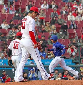 広島勝ちパターン大丈夫？六回中崎が七回ハーンが八回島内が九回森浦が４投手６失点　新井監督「やってもらわないと苦しく」