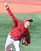 好投する栗林（撮影・園田高夫）