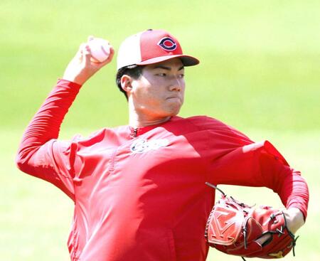 キャッチボールをする赤木（撮影・北村雅宏）