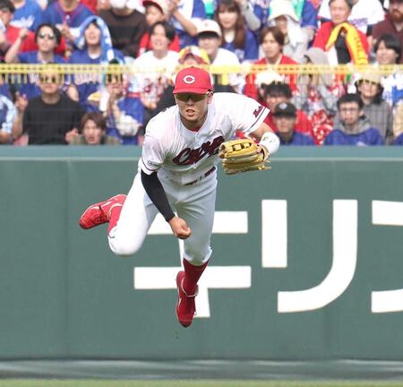 広島ドラ１・平川が救った　レーザービームで俊足・岡林本塁補殺「肩に自信がある」も中日ナインあっけ　Ｖ３以来の開幕連勝