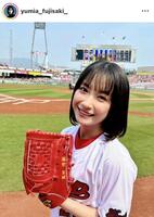藤﨑ゆみあのインスタグラム（＠ｙｕｍｉａ＿ｆｕｊｉｓａｋｉ＿）から