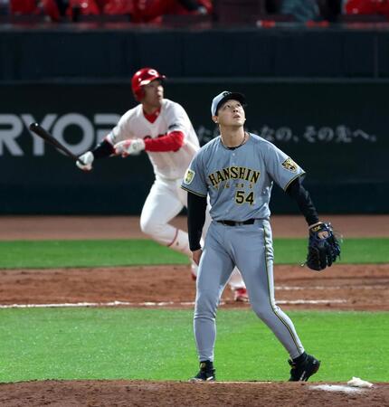 ７回、秋山にソロを許す木下（撮影・山口登）
