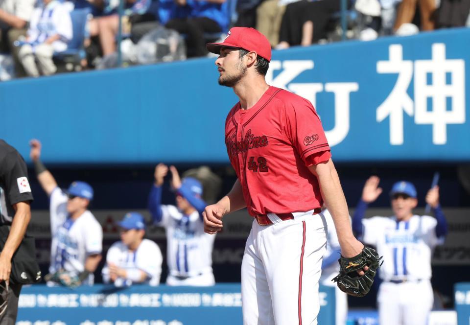 ３回、４点を失ったターノック（撮影・石井剣太郎）