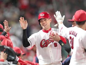 広島・秋山　３８歳意地のＶ打　新井監督打線組み替え的中！連敗止めた「点が取るのが難しい状況なので、ベテランの力を借りようかなと」